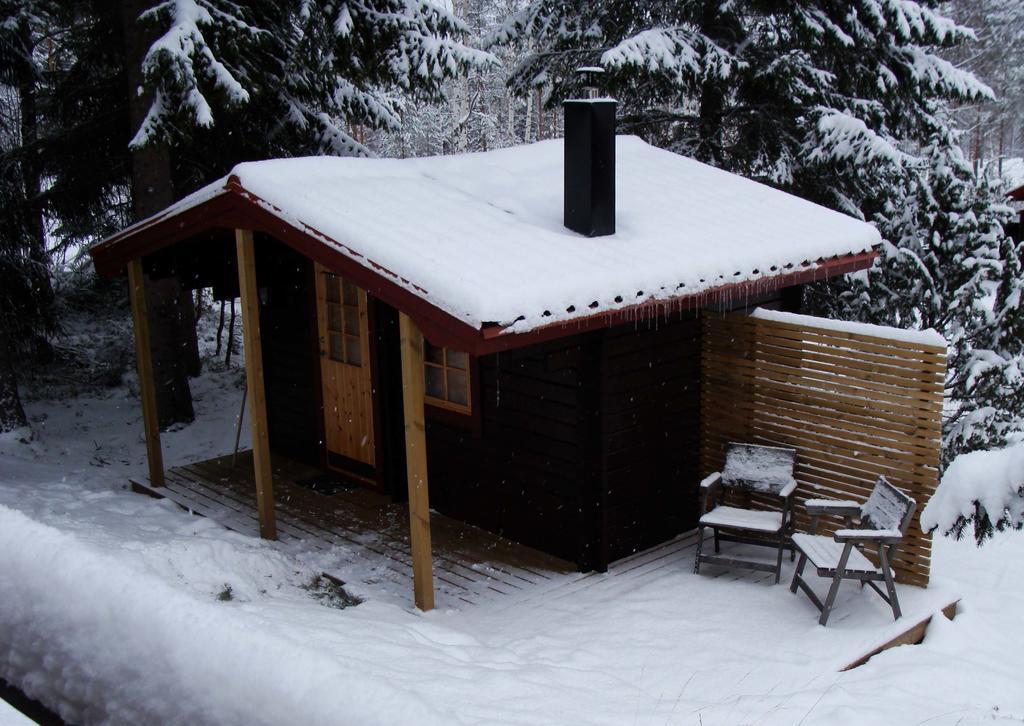 Tomtelandstugan Mora Extérieur photo