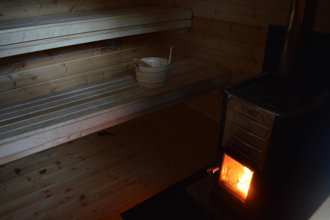Tomtelandstugan Mora Extérieur photo